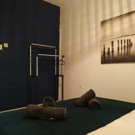 Bright Steps From The Sea Soluň