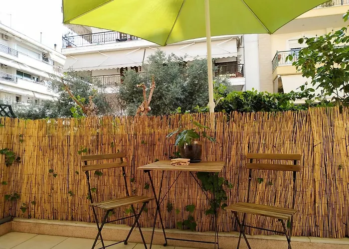 Bright Steps From The Sea Apartamento Tesalónica